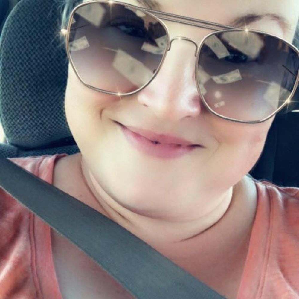 Meet your Posher, Melanie